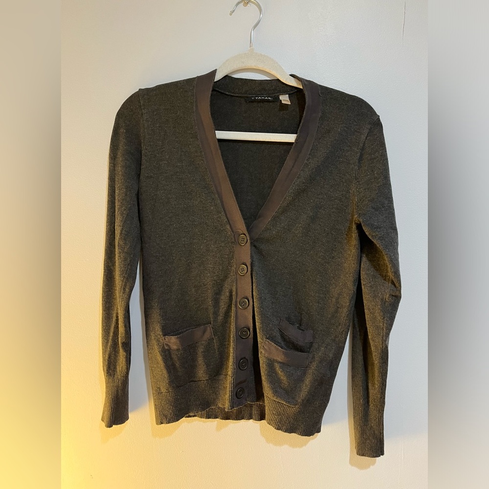 Tahari Cardigan Dark Gray XS  (Almost New)